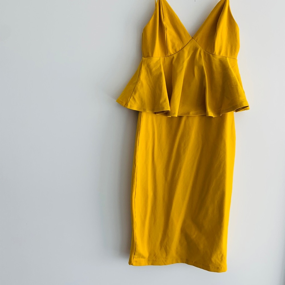 Yellow night out Bebe dress. Small
